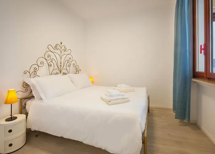 La Casa Di Arianna * Torri Del Benaco